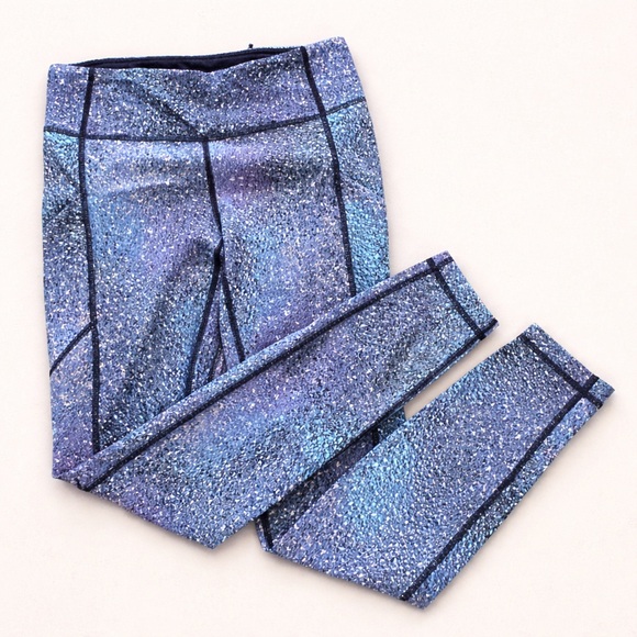lululemon athletica Pants - Lululemon Speed Tight V Strive Galaxy Print Leggings Size 6